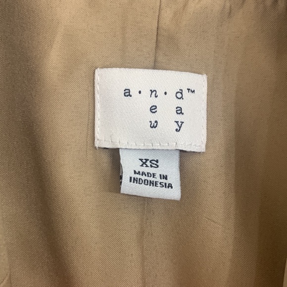 A new day khaki trench vest - Picture 3 of 7